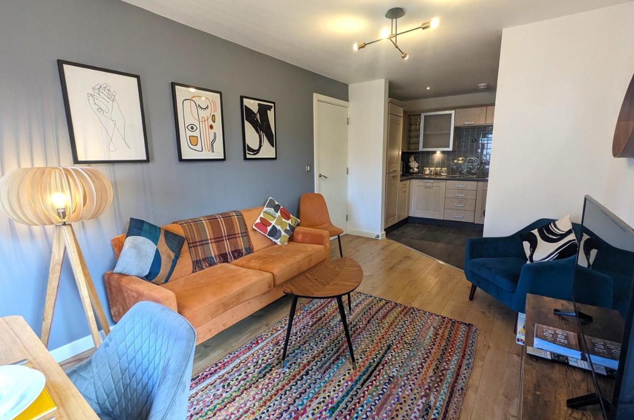 Stunning Modern Coventry City Centre Apartment Buitenkant foto
