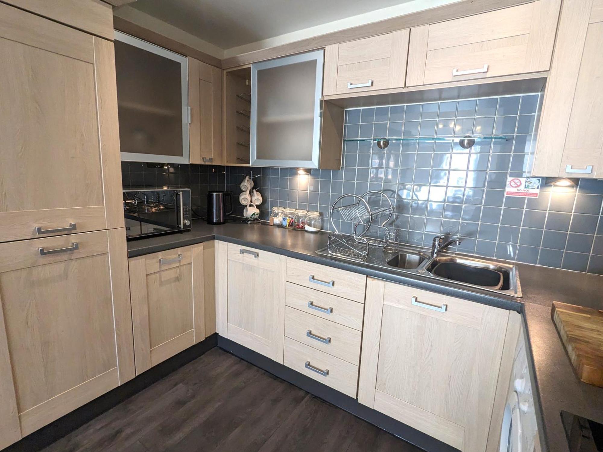Stunning Modern Coventry City Centre Apartment Buitenkant foto