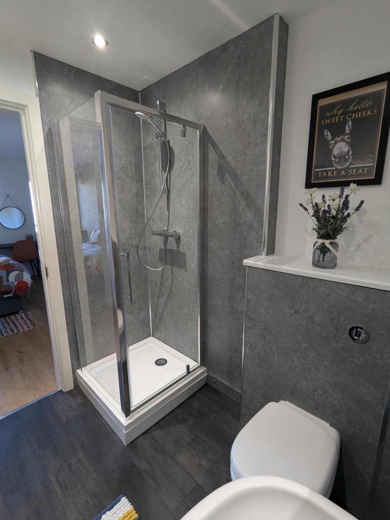 Stunning Modern Coventry City Centre Apartment Buitenkant foto